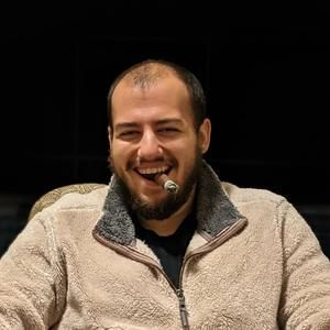 Meet your Posher, Eitan